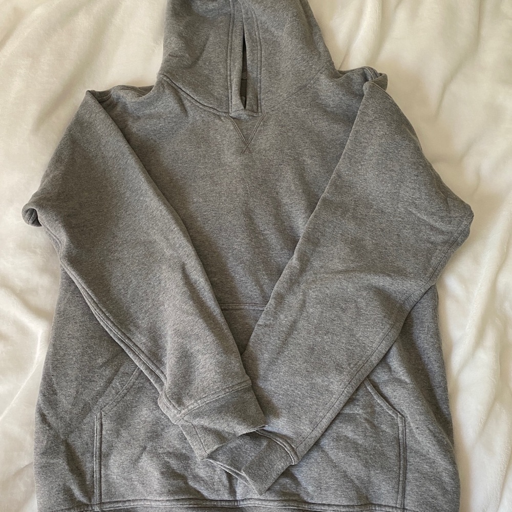 Lululemon on the move sweatshirt